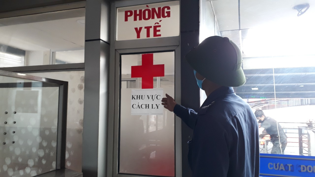 Bến xe vắng như chùa Bà Đanh thời Covid-19 ảnh 9