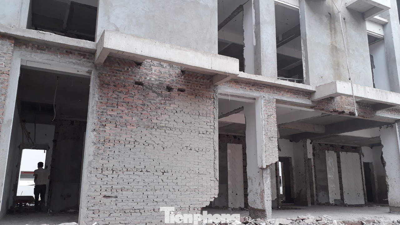 Tháo dỡ công trình vi phạm 'khủng' của doanh nghiệp Trung Quốc ảnh 3