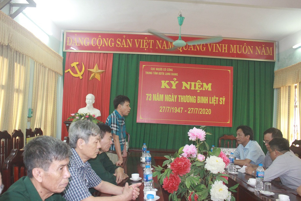 Tập đoàn Himlam tặng quà thương binh tại tỉnh Bắc Ninh, Bắc Giang ảnh 1