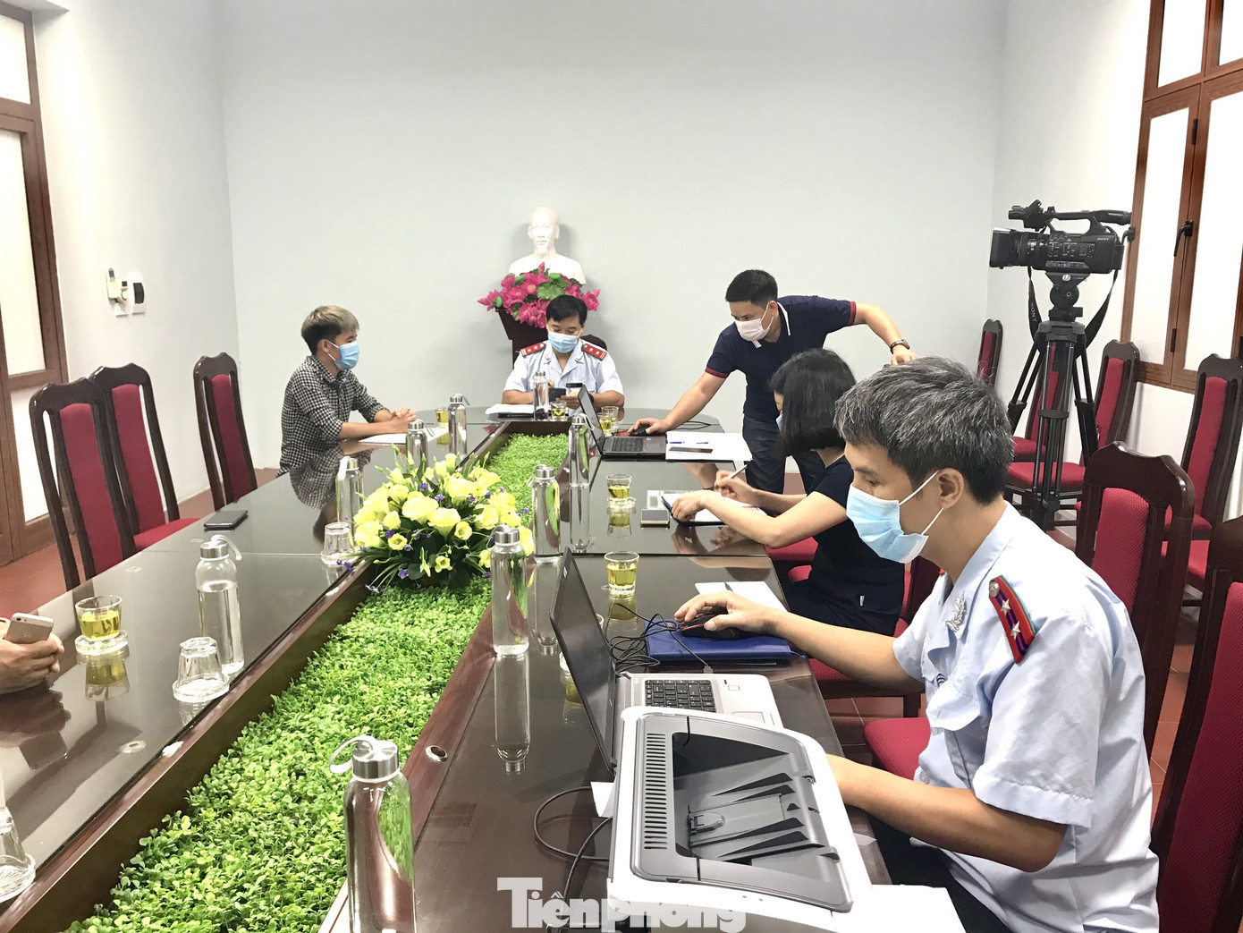 Con trai bà Tân Vlog bị xử phạt 7,5 triệu đồng ảnh 1