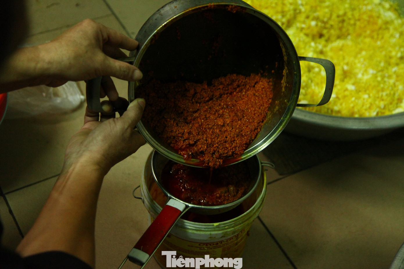 Làng nghề bánh phu thê ngon nức tiếng Bắc Ninh hối hả vào vụ Tết ảnh 6