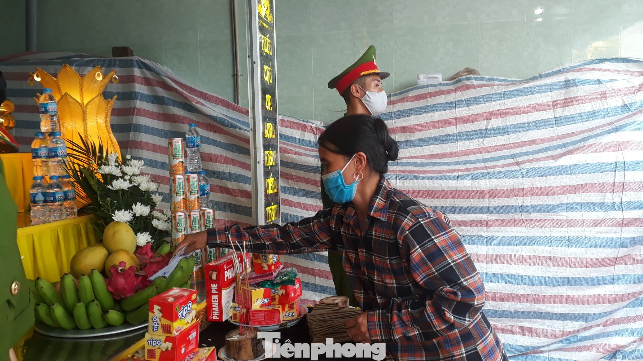 Đồng đội, làng xóm tiếc thương cảnh sát cơ động hi sinh ở Bắc Giang ảnh 3