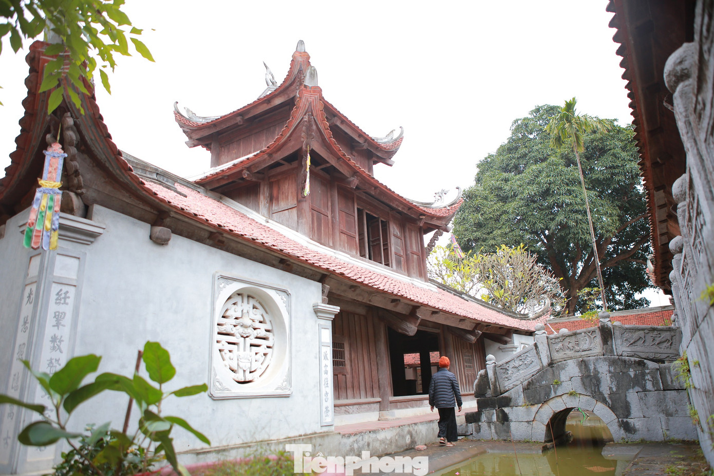 Bảo vật quốc gia Cửu phẩm liên hoa trong ngôi chùa ở Bắc Ninh ảnh 1