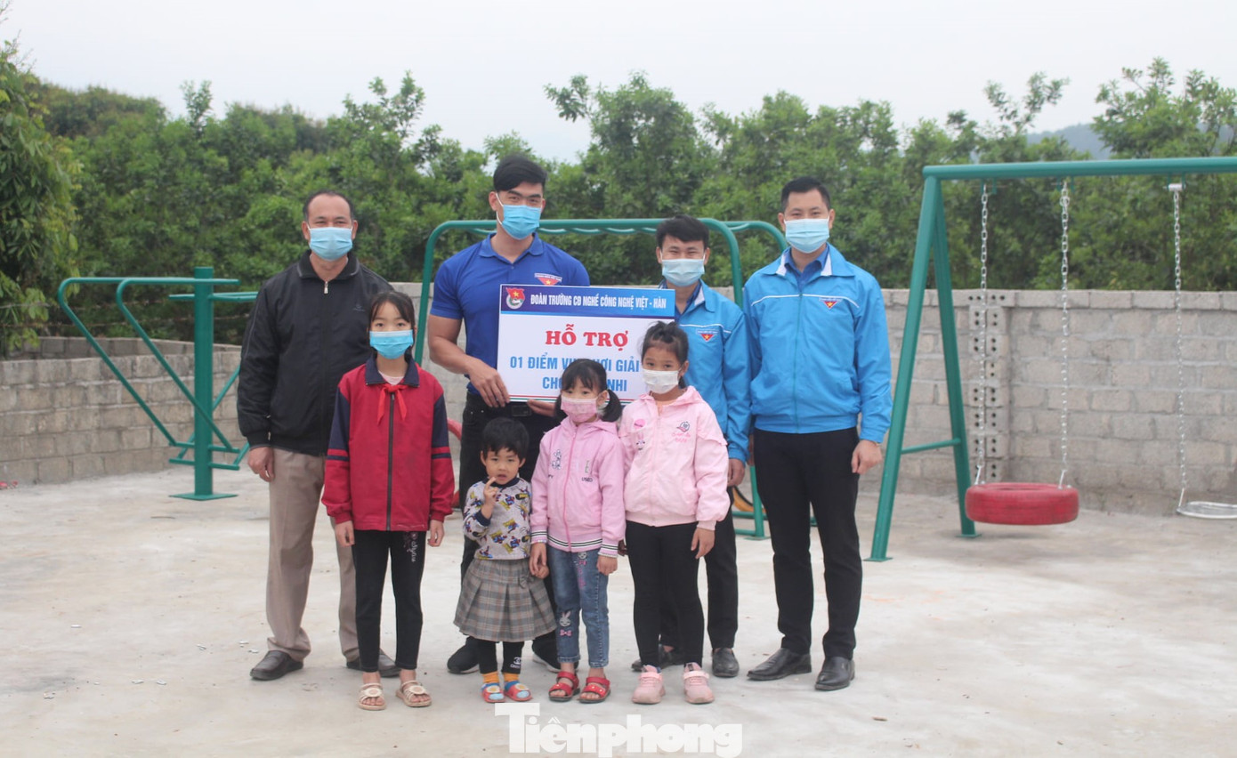 Tỉnh đoàn Bắc Giang khởi động tháng Thanh niên, khánh thành cầu 1,6 tỷ đồng ảnh 2