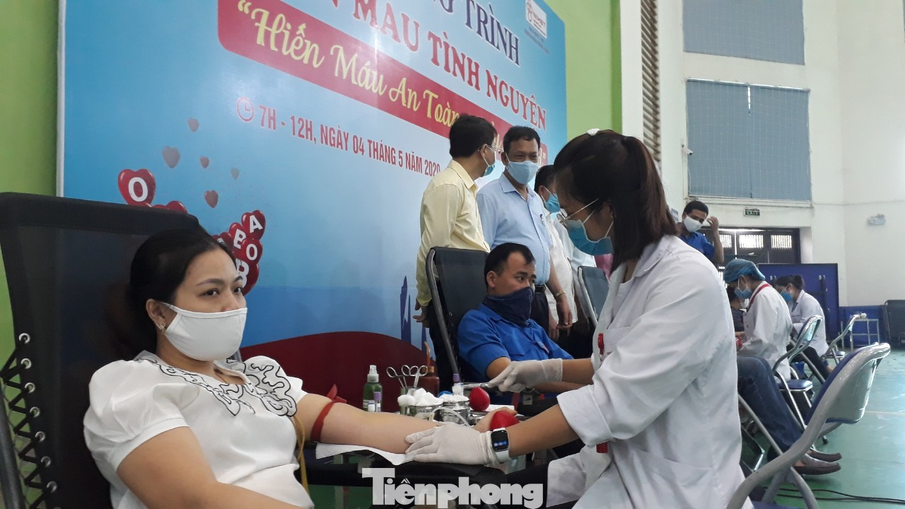 Hơn 500 đoàn viên tỉnh Bắc Ninh tham gia hiến máu ảnh 3