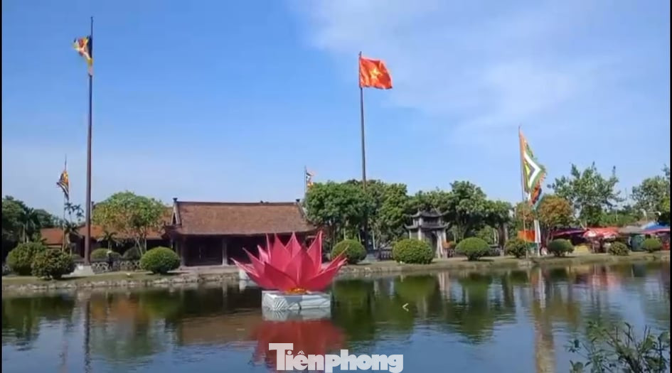 Khai hội ngôi chùa cổ có gác chuông bằng gỗ cao nhất Việt Nam ảnh 5