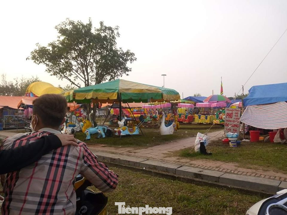 Đền Trần đóng cửa, không tổ chức phát ấn đêm 7/2 ảnh 14