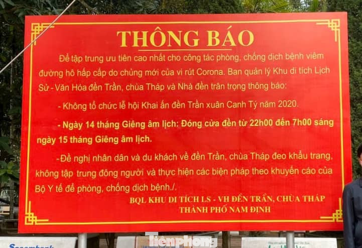 Đền Trần đóng cửa, không tổ chức phát ấn đêm 7/2 ảnh 1