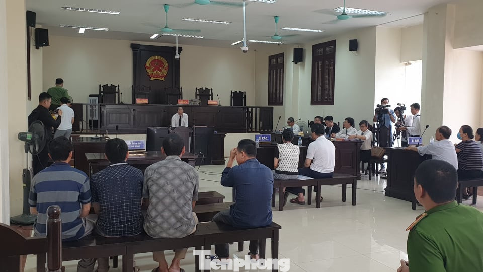 Đường 'Nhuệ' bị triệu tập tới tòa, ngồi phòng riêng ảnh 2