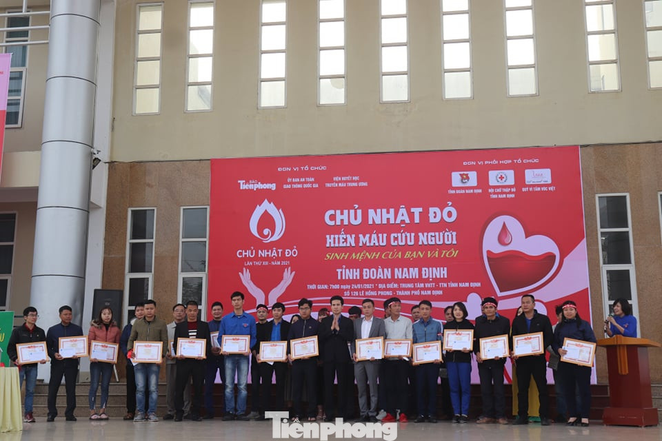 Chủ nhật Đỏ tại Nam Định thu hút hàng ngàn đoàn viên thanh niên ảnh 4