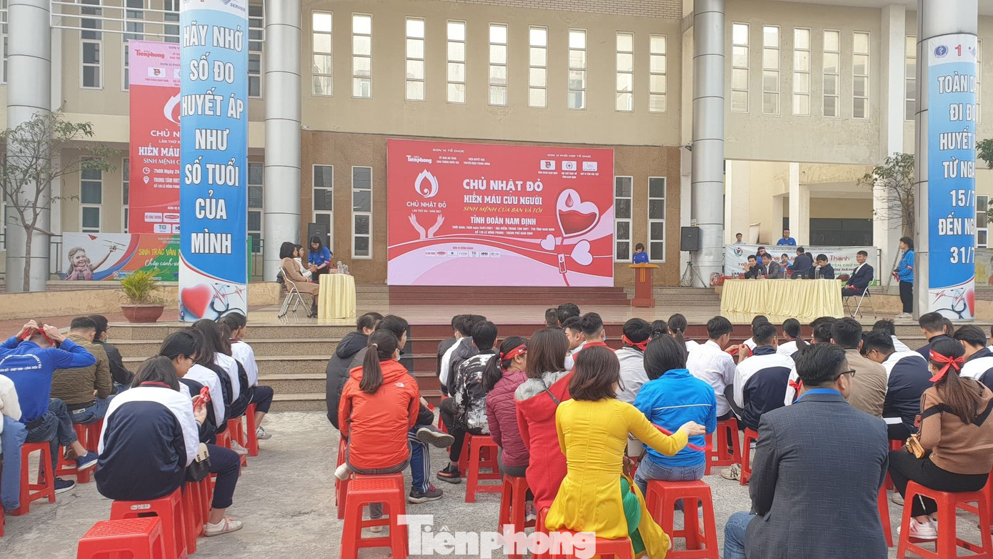 Chủ nhật Đỏ tại Nam Định thu hút hàng ngàn đoàn viên thanh niên ảnh 5