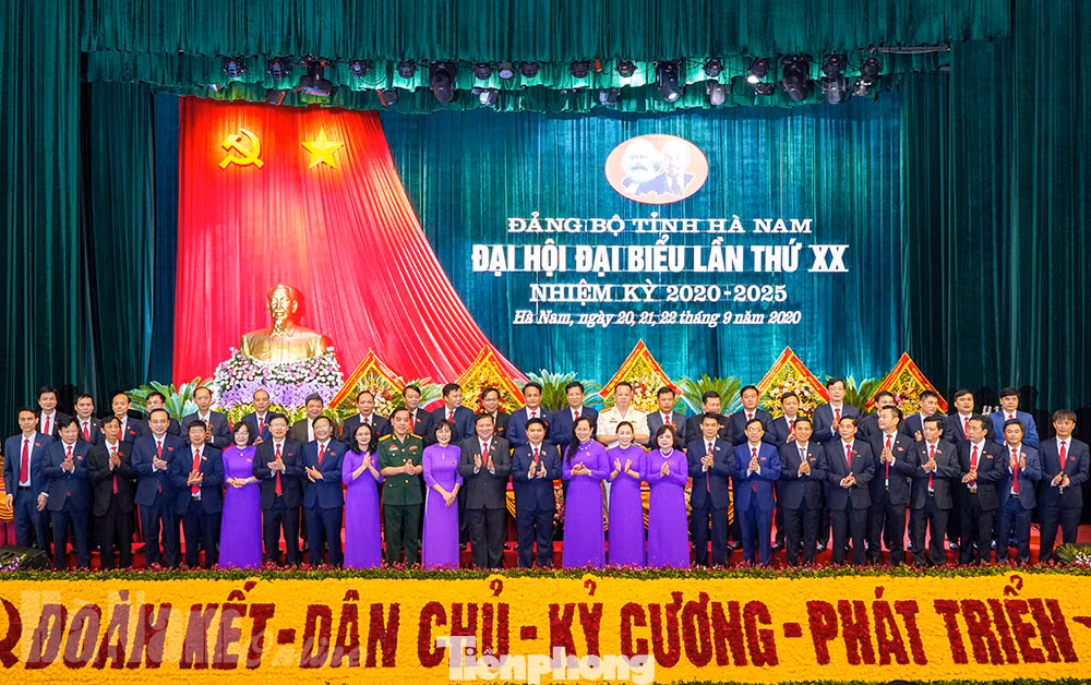 Hà Nam đặt chỉ tiêu kết nạp trên 800 đảng viên/năm ảnh 2
