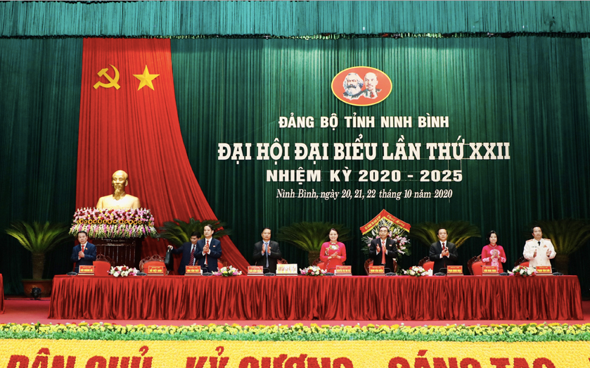 Khi tiếng đồng bào vọng về từ miền Trung ảnh 5