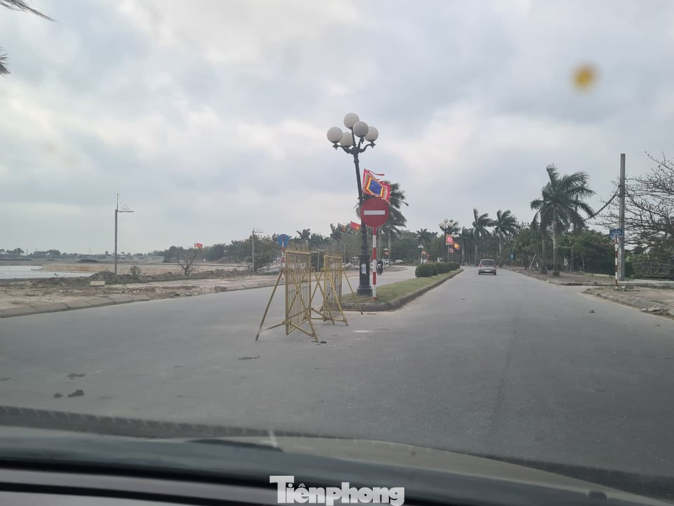 Lần đầu tiên đền Trần vắng nhất trong hơn 30 năm qua, phát ấn theo cách đặc biệt ảnh 8