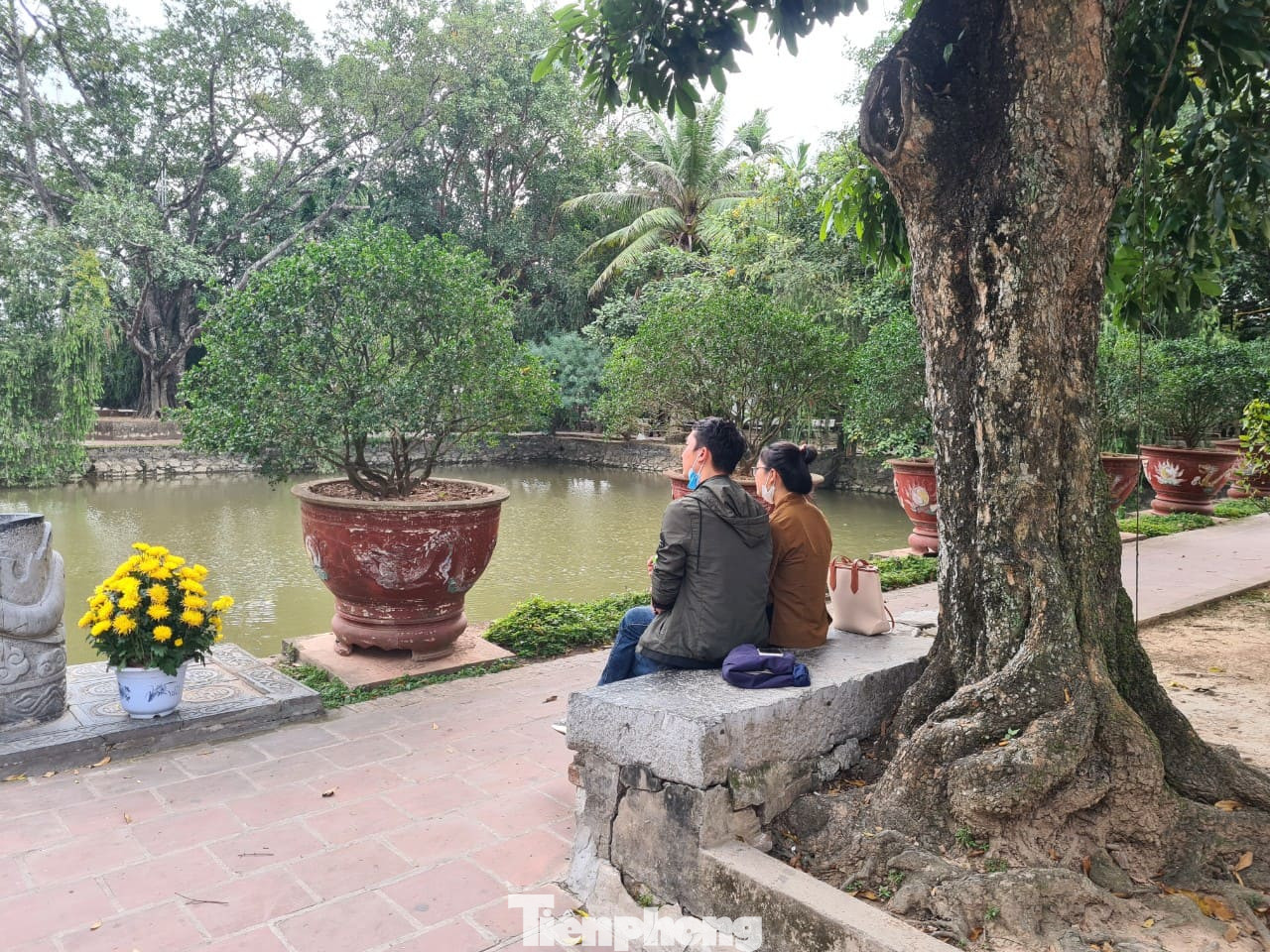 Lần đầu tiên đền Trần vắng nhất trong hơn 30 năm qua, phát ấn theo cách đặc biệt ảnh 20