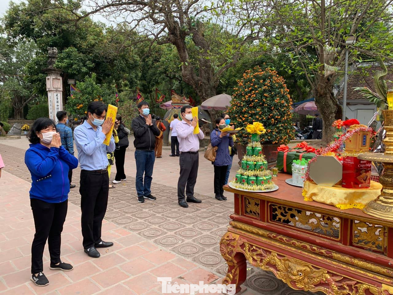 Lần đầu tiên đền Trần vắng nhất trong hơn 30 năm qua, phát ấn theo cách đặc biệt ảnh 16