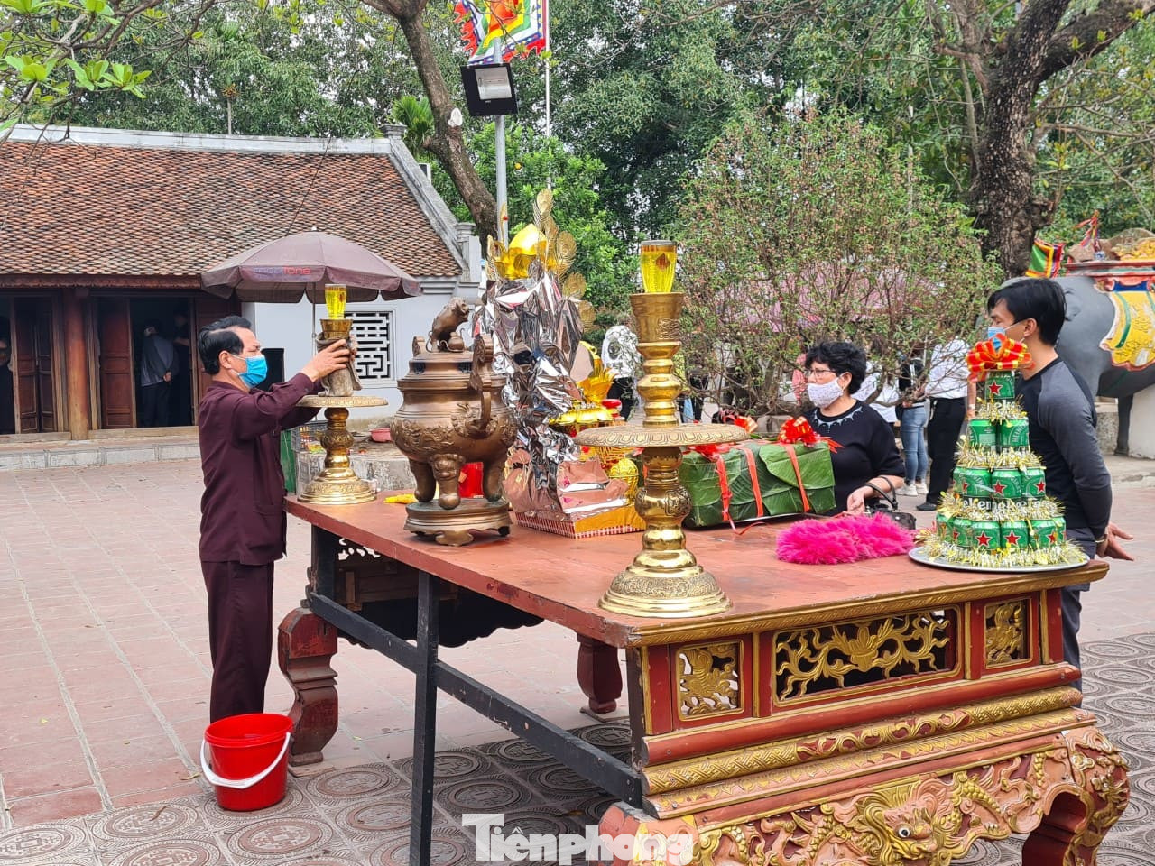 Lần đầu tiên đền Trần vắng nhất trong hơn 30 năm qua, phát ấn theo cách đặc biệt ảnh 21