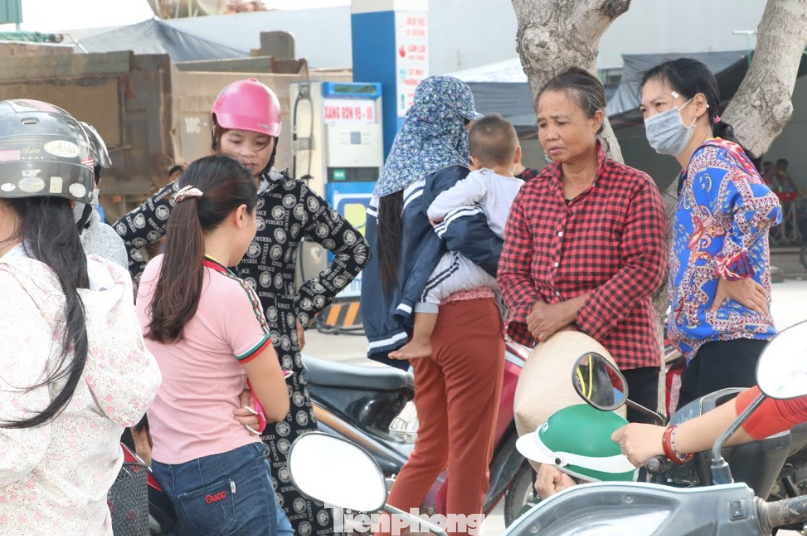 Vừa đi làm trở lại, hơn 40 công nhân lại tiếp tục bị ngộ độc ảnh 5