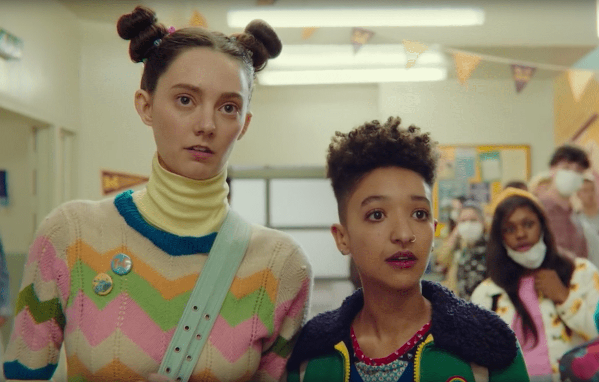 29 cảnh sex trong phim điện ảnh và truyền hình táo bạo nhất năm 2020 - Phần 1 ảnh 3