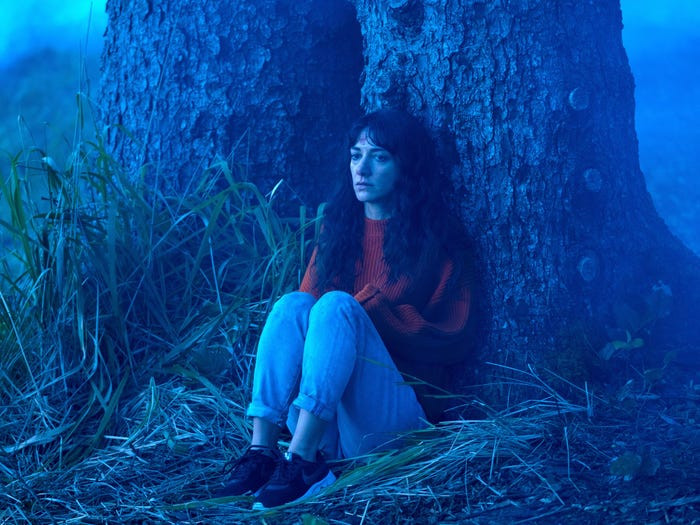 29 cảnh sex trong phim điện ảnh và truyền hình táo bạo nhất năm 2020 - Phần 2 ảnh 9