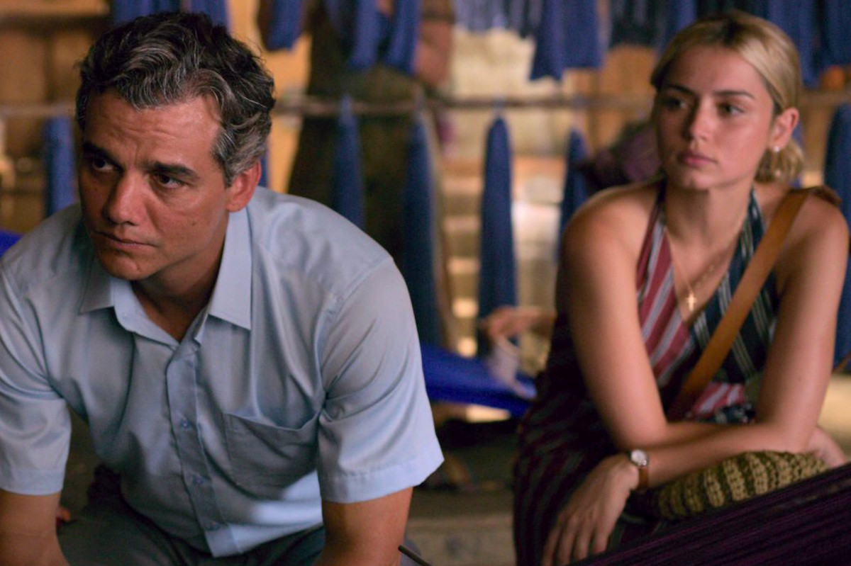 29 cảnh sex trong phim điện ảnh và truyền hình táo bạo nhất năm 2020 - Phần 2 ảnh 6