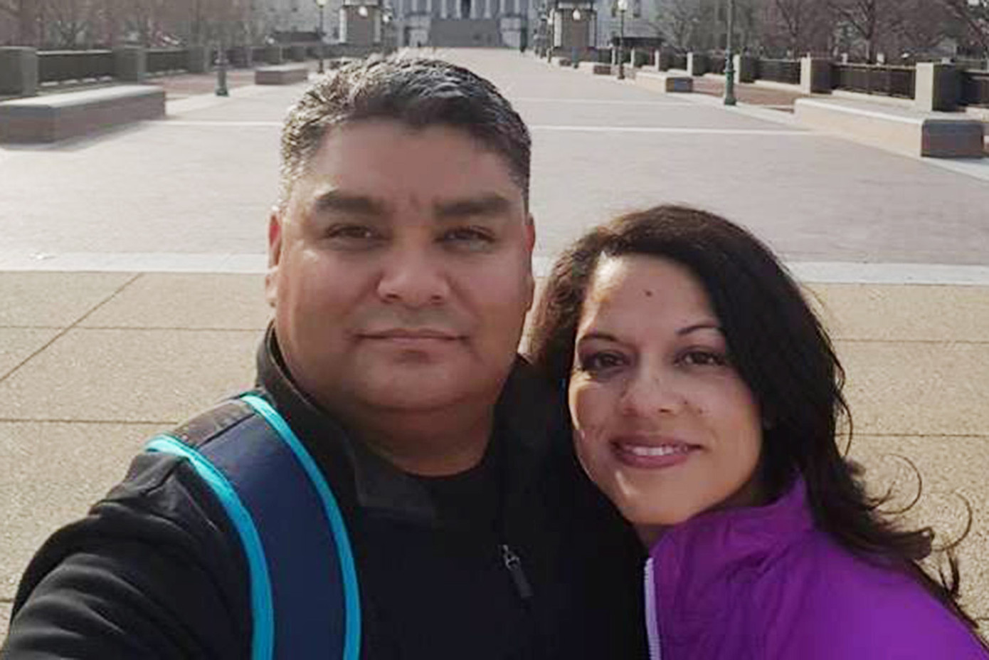 Dân mạng xúc động bức thư tình của chồng gửi vợ trước khi qua đời vì COVID-19 ảnh 2