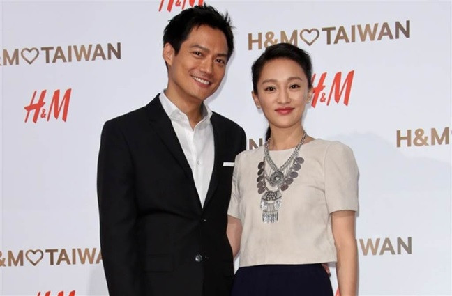 Chồng lộ ảnh ‘khóa môi’ gái trẻ, Châu Tấn có động thái xác nhận ly hôn ảnh 5