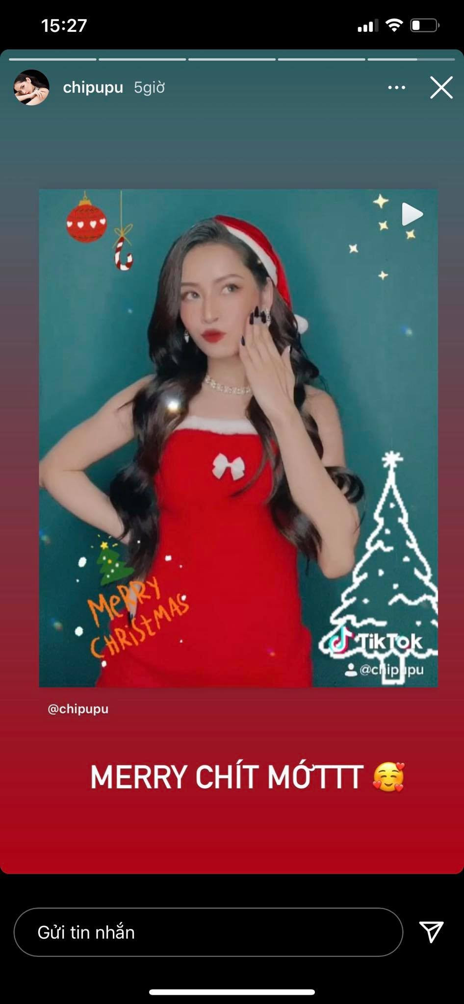 Chi Pu hóa ‘bà già Noel’ gợi cảm, nhảy sexy đón Giáng sinh ảnh 1