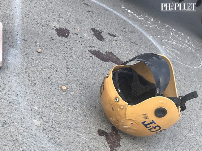 2 thanh niên tông CSGT gãy tay, chân bị bắt ảnh 1