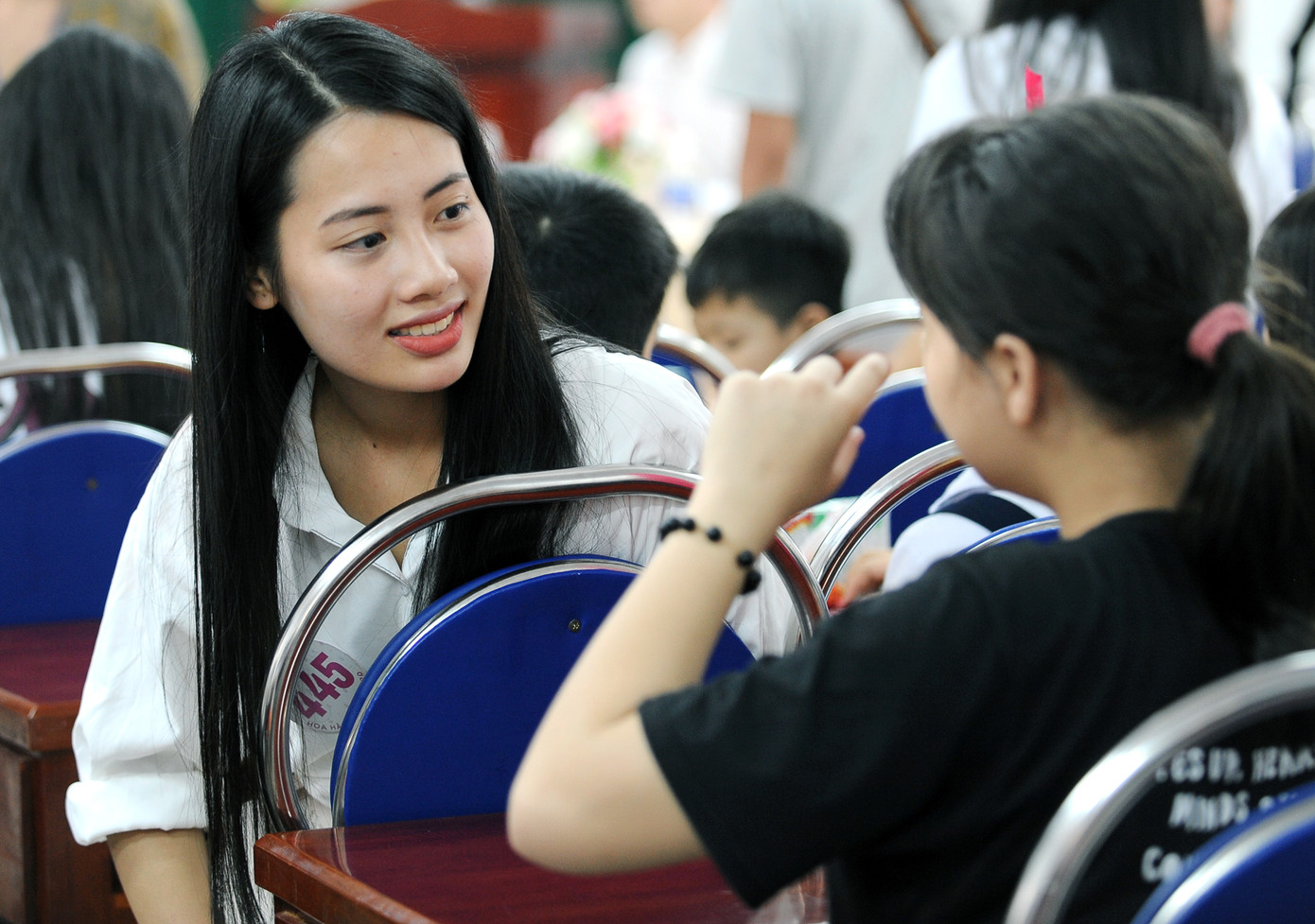 Ban tổ chức Hoa hậu Việt Nam thăm, tặng quà Trung tâm bảo trợ trẻ em Vũng Tàu ảnh 8