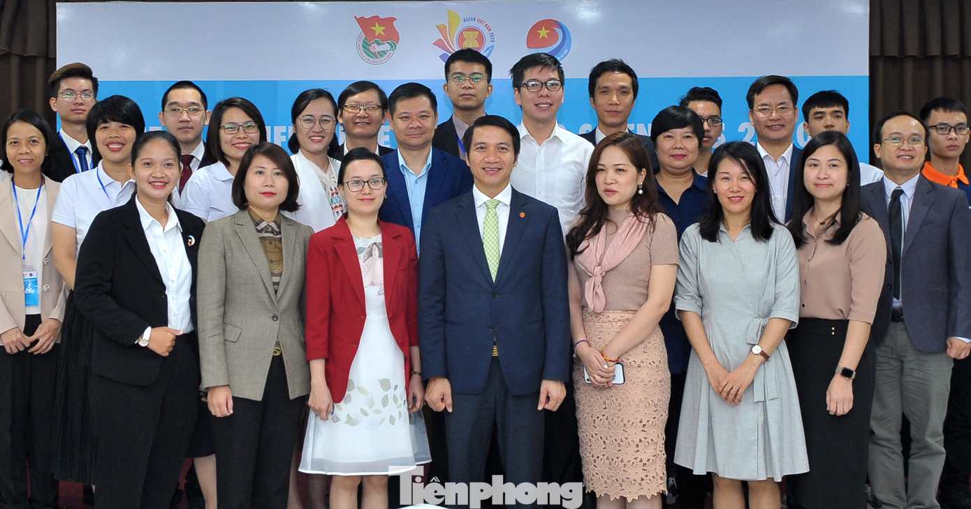 Nhà khoa học trẻ ASEAN hiến kế khơi dậy sáng tạo, đổi mới vượt thách thức ảnh 8