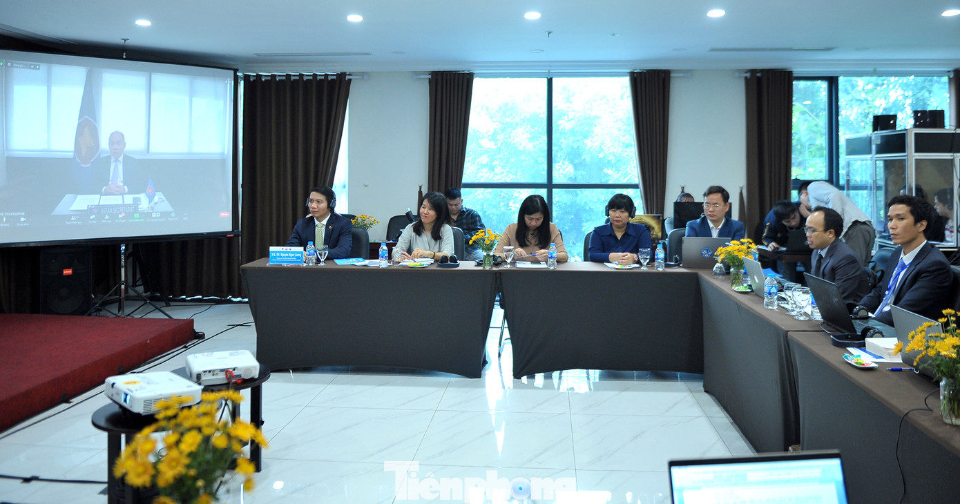 Nhà khoa học trẻ ASEAN hiến kế khơi dậy sáng tạo, đổi mới vượt thách thức ảnh 6