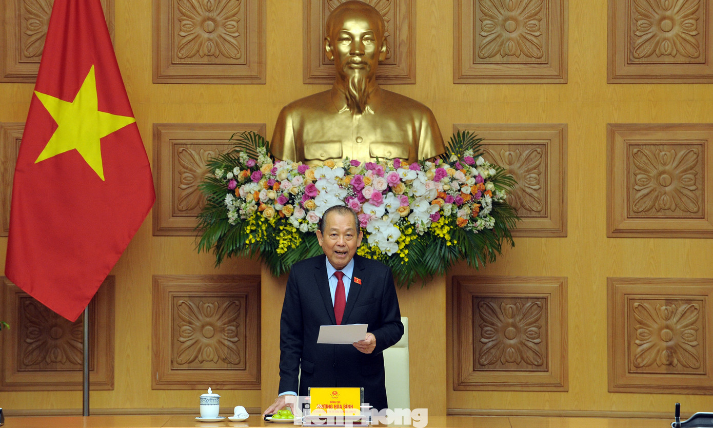 Cán bộ, công chức phải thể hiện vai trò 'công bộc' của dân ảnh 8