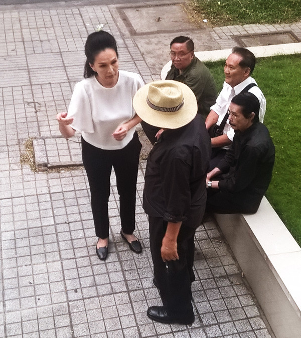 Đông đảo đồng nghiệp tới viếng NSƯT Chánh Tín ảnh 8