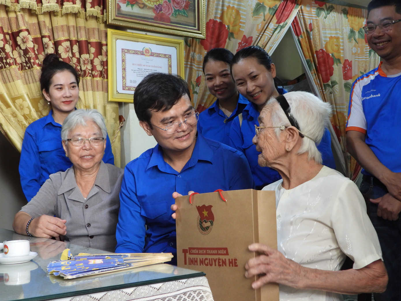 Trao 3.000 suất cơm đến bệnh nhân khó khăn tại Quảng Bình ảnh 4