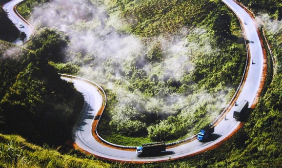 1001 thắc mắc: Sao không làm đường thẳng tắp lên đỉnh núi? ảnh 2