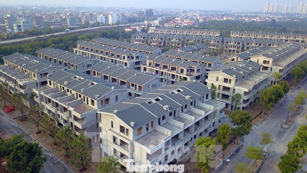 Kiểm điểm loạt cán bộ để chủ dự án vườn Vạn Tuế 'xây chui, bán trộm' thu hàng trăm tỷ ảnh 1