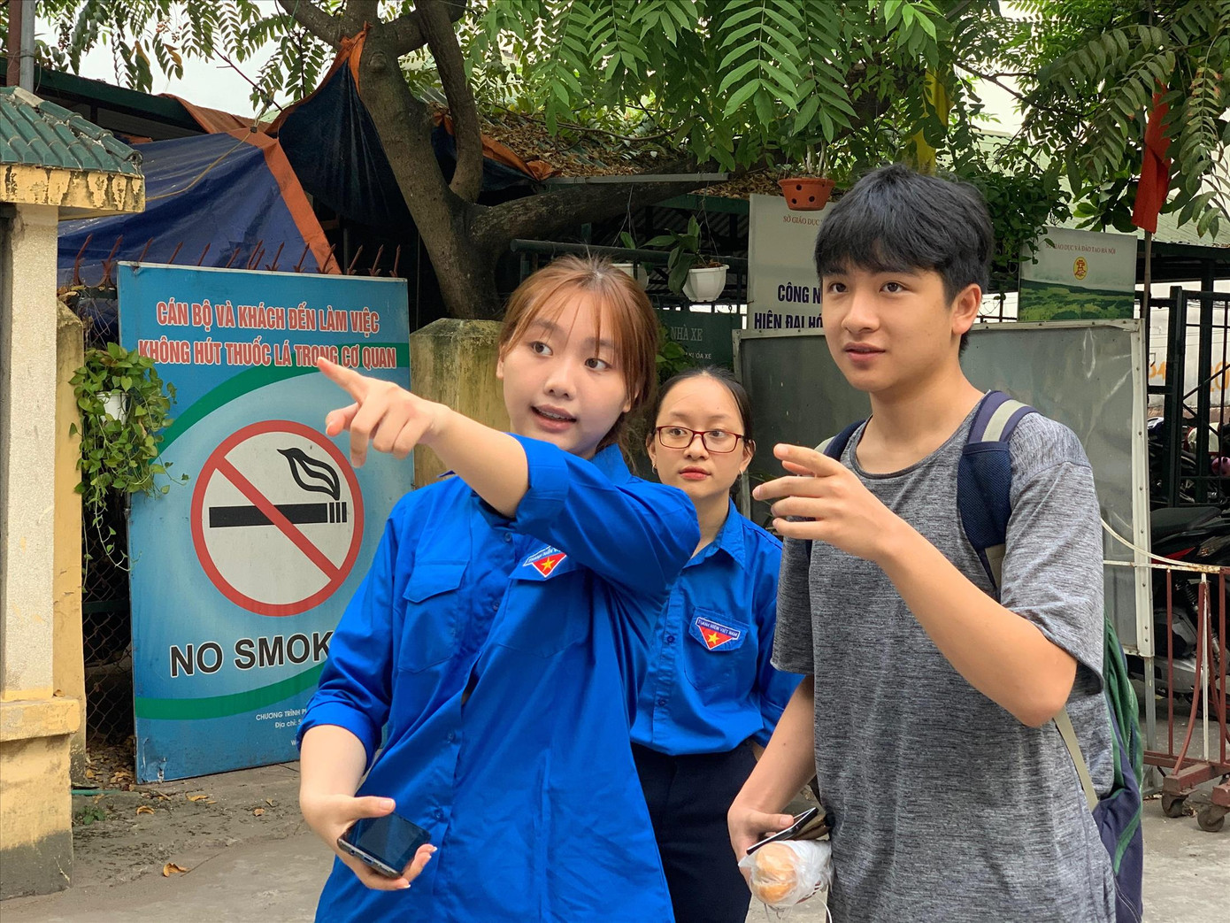 Gần 89.000 học sinh Hà Nội thi vào lớp 10: Nhiều phụ huynh lo đến mất ngủ ảnh 1