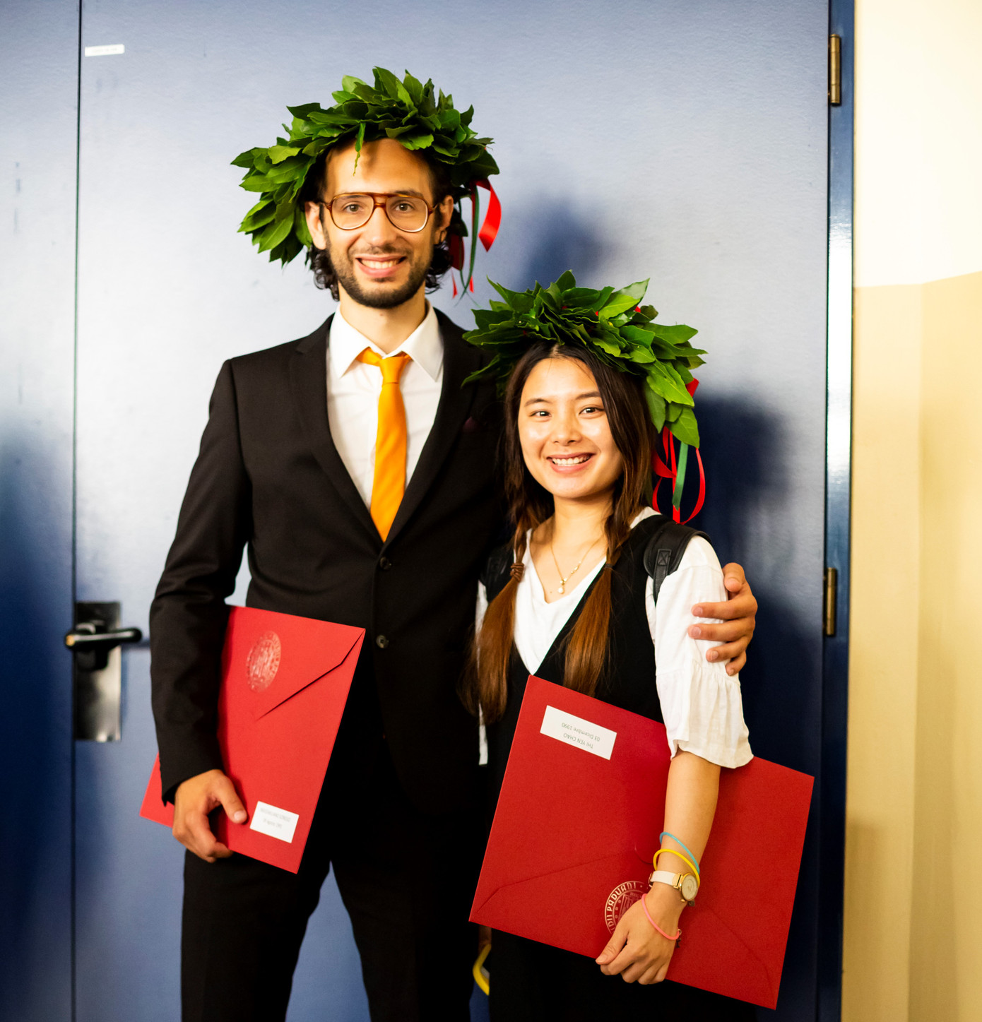 'Đường ngược chiều' của cô gái Dao Tuyển ảnh 1