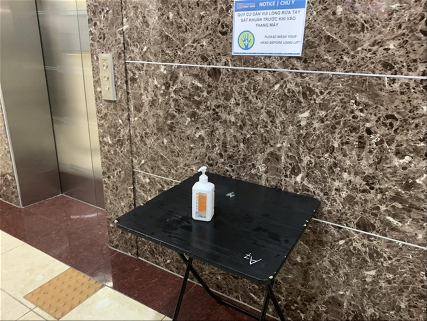 Chuyện những người bị cách ly tại gia vì virus corona ở Hà Nội ảnh 1