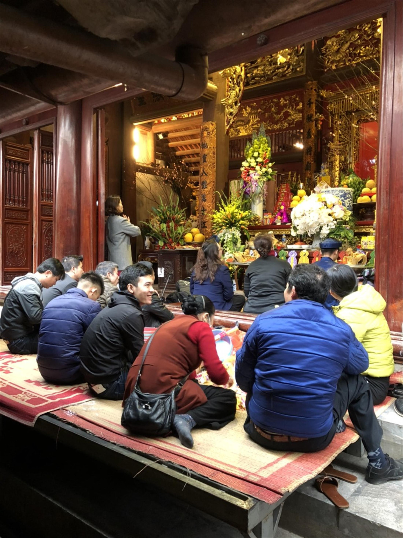 Cướp Phết đã qua, Đền Trần không phát ấn ảnh 1