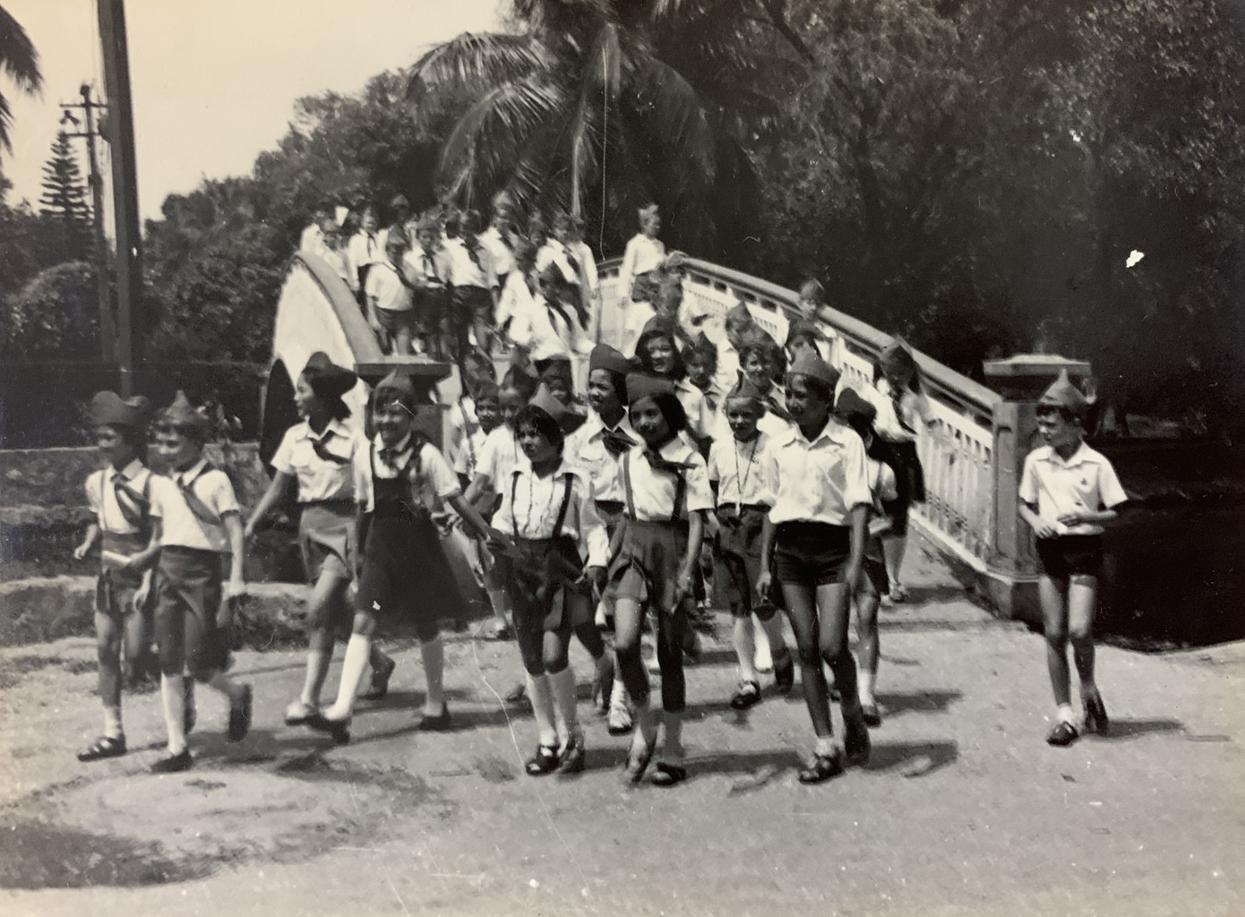 Vĩ thanh 'thời tươi đẹp như thế' ảnh 9