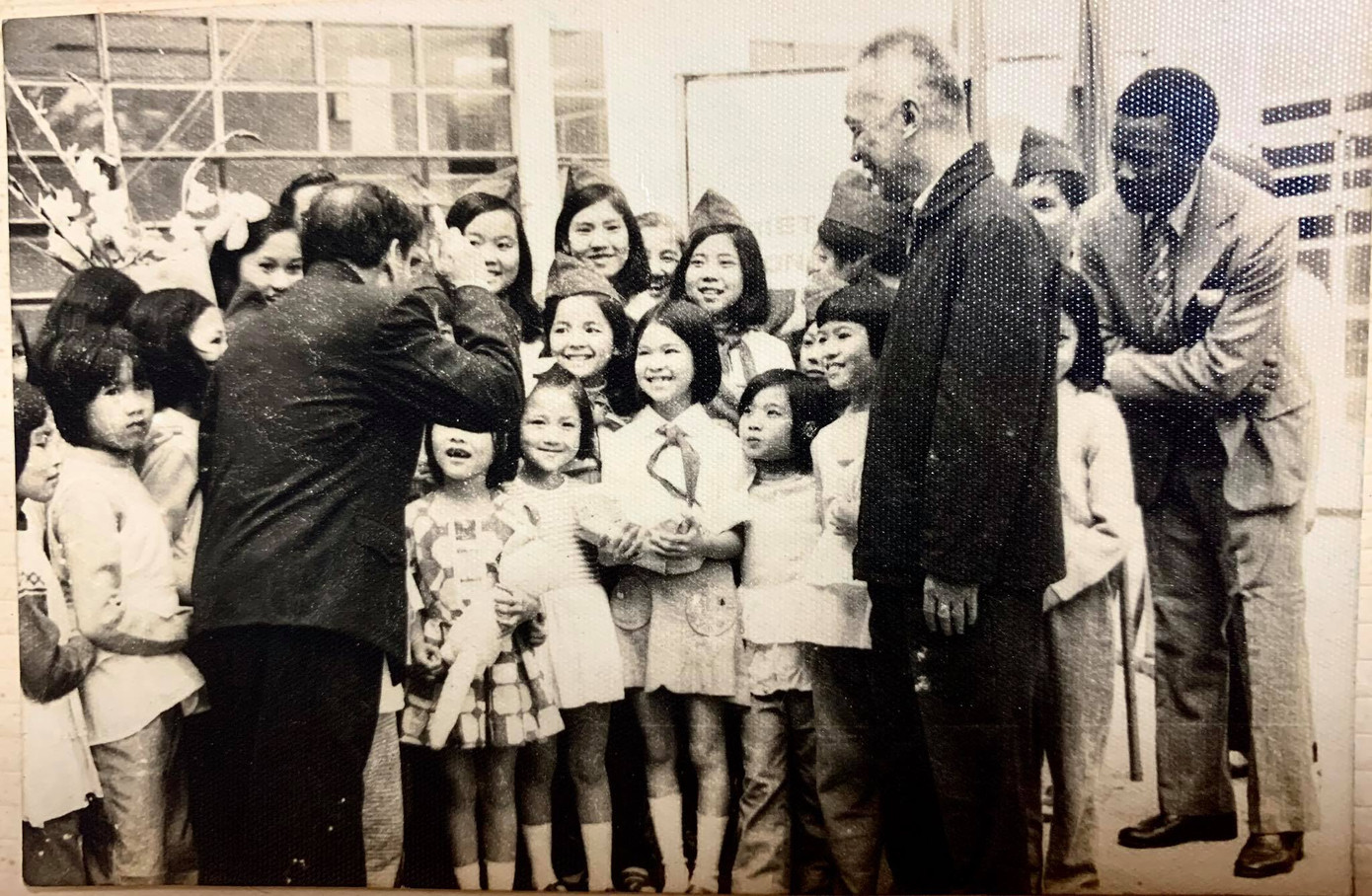 Vĩ thanh 'thời tươi đẹp như thế' ảnh 6