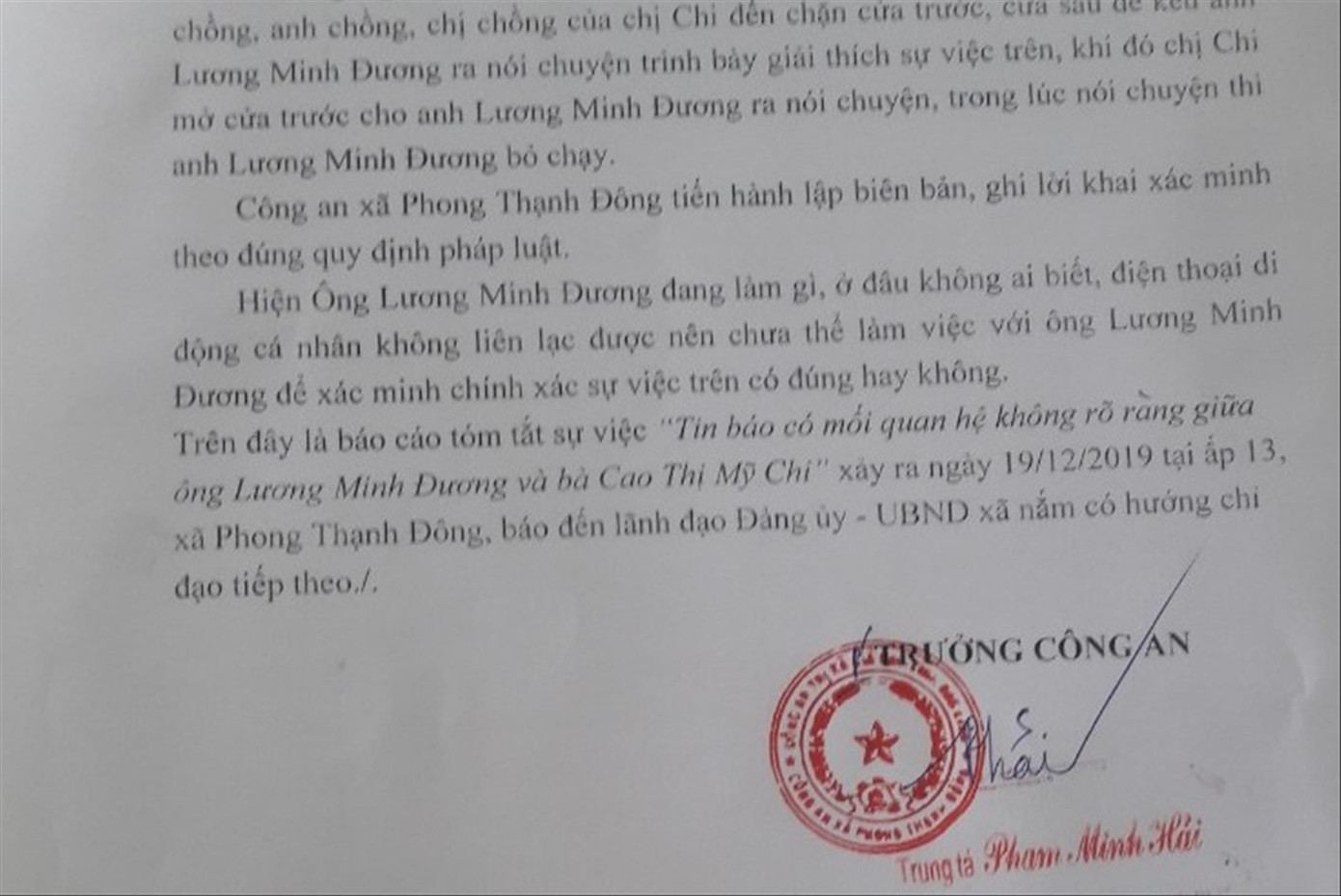 Khi chủ tịch xã vi phạm lối sống ảnh 1