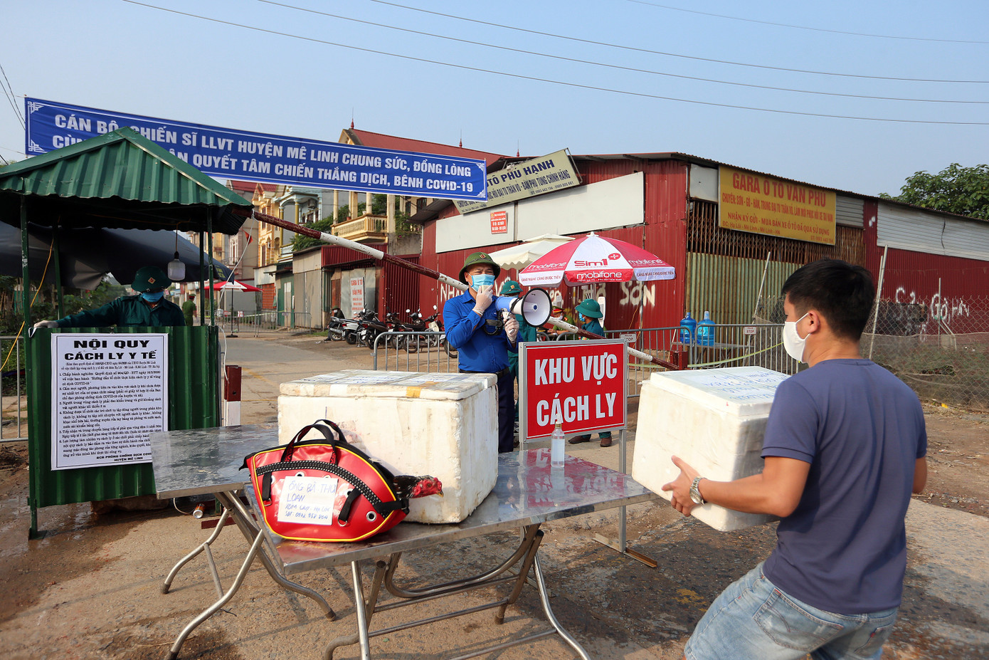 Địa phương nhóm 'nguy cơ thấp' dịch COVID -19 cũng không an toàn ảnh 1