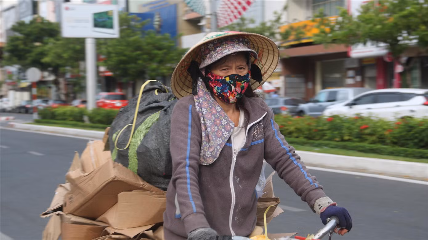 Đà Nẵng: Người yếu thế cần trân trọng hơn là 'sự ban ơn vô cảm' ảnh 1
