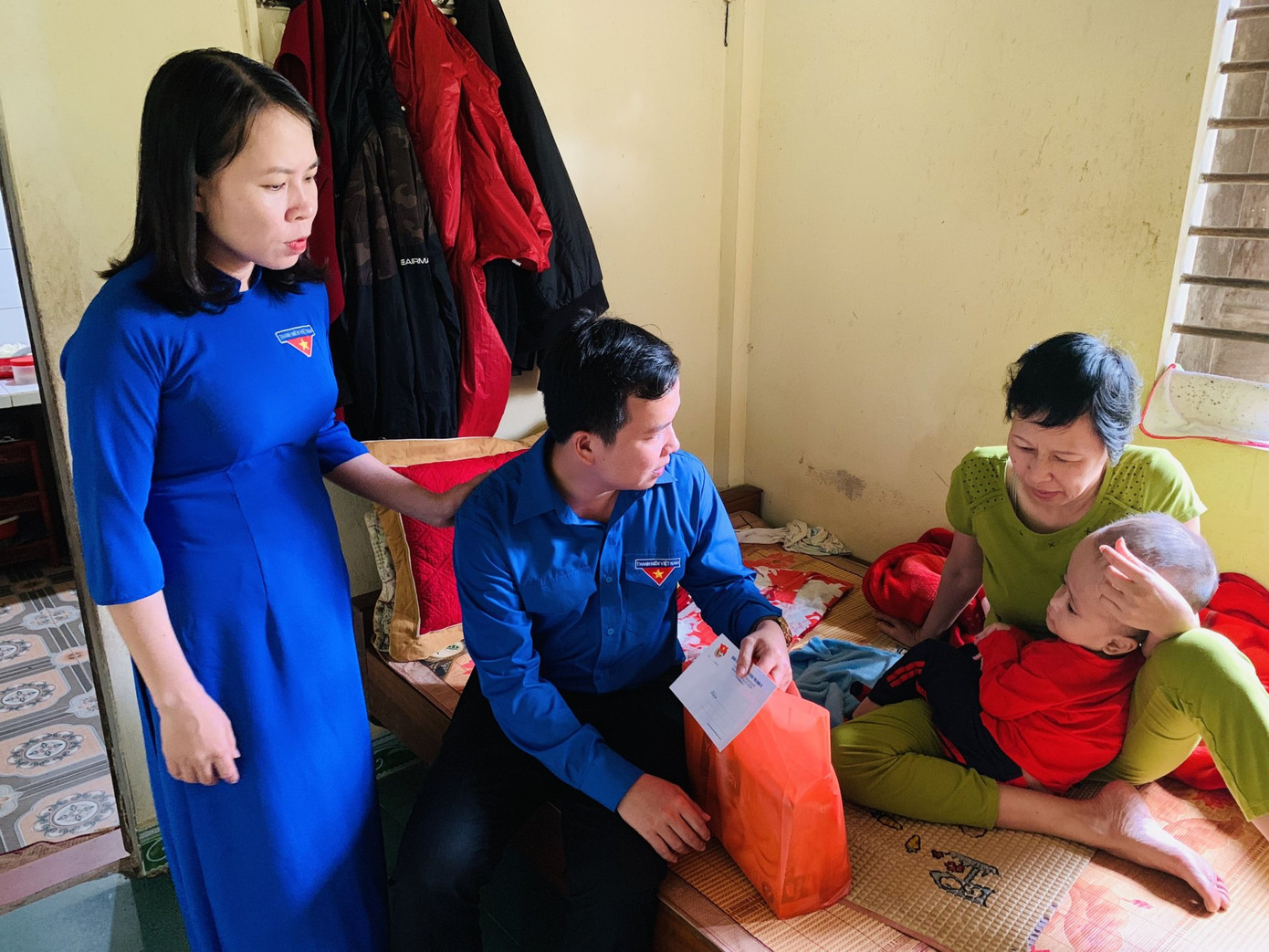 Chăm sóc, hỗ trợ thiếu nhi có hoàn cảnh đặc biệt khó khăn trong dịp Tết ảnh 3