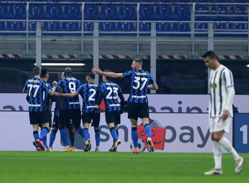 Thua Inter Milan, HLV Juventus trút giận lên học trò ảnh 1