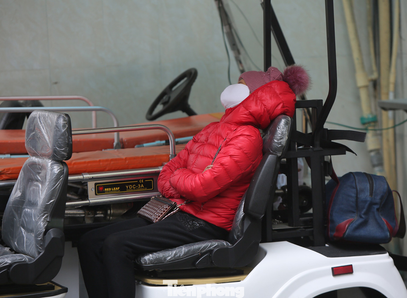 Bệnh viện Hà Nội những ngày rét đậm ảnh 12