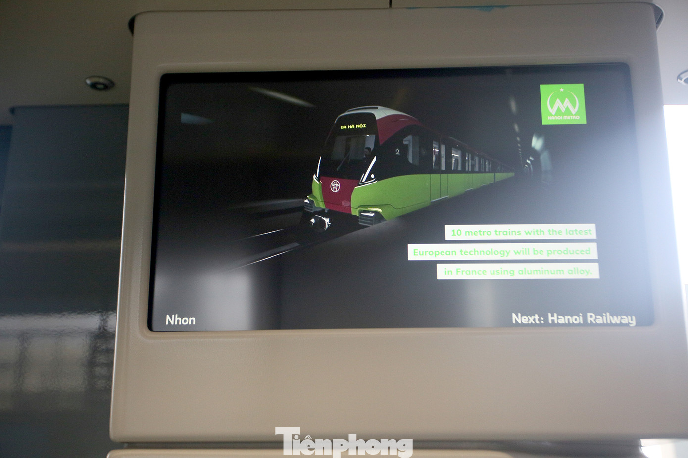 Nội thất hiện đại của tàu tuyến metro Nhổn - ga Hà Nội ảnh 9